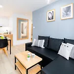 Vacationclub - Nadrzeczna 2B Apartament 10